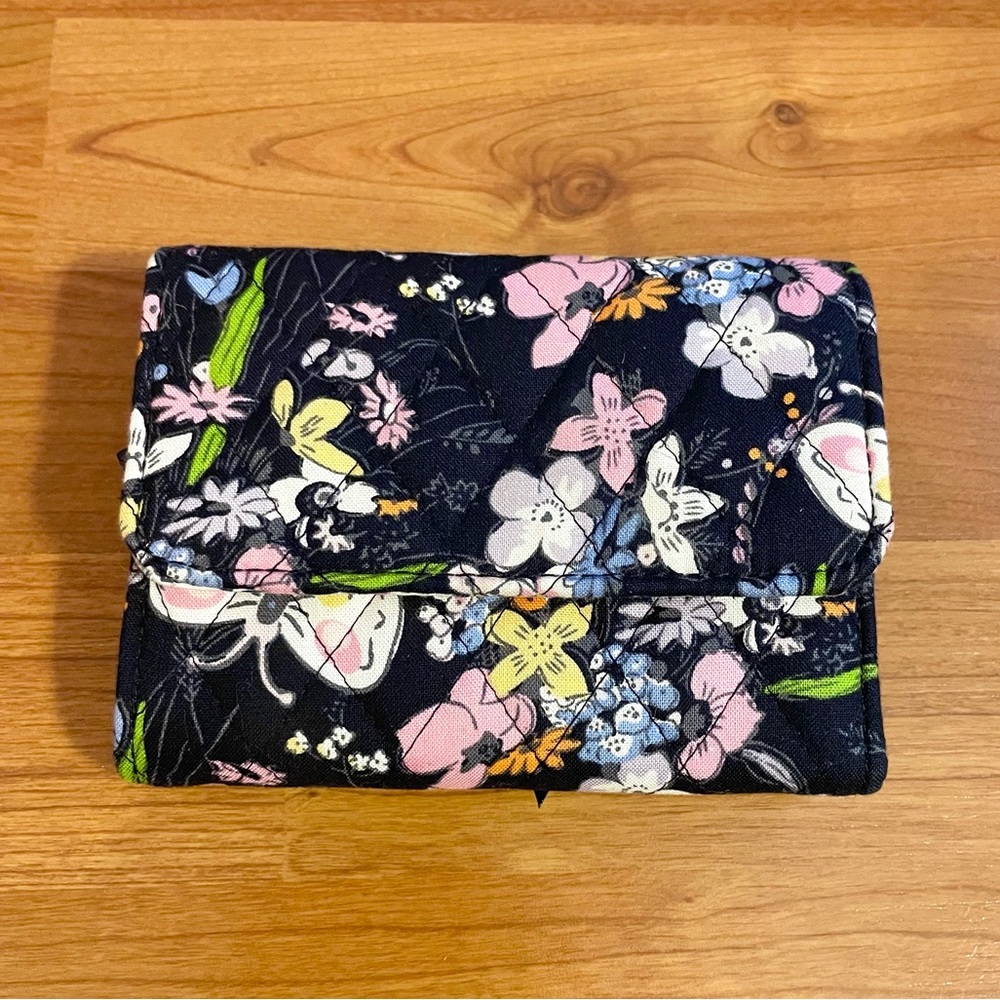Vera Bradley TriFold Compact Floral Wallet